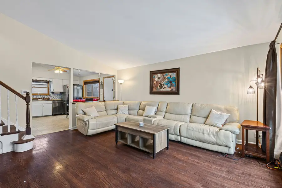1N742 Forest Avenue, Glen Ellyn, IL 60137 - Image #3