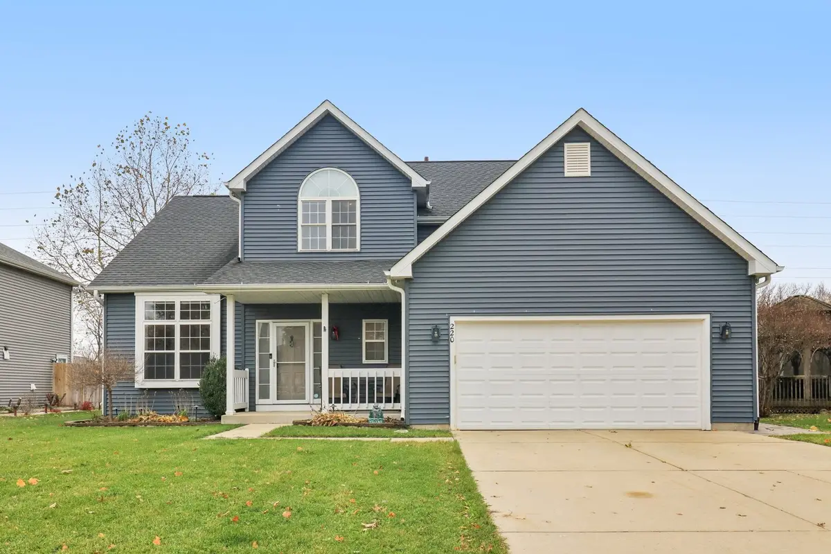 220 S Glenbrook Trail, McHenry, IL 60050 - Image #1