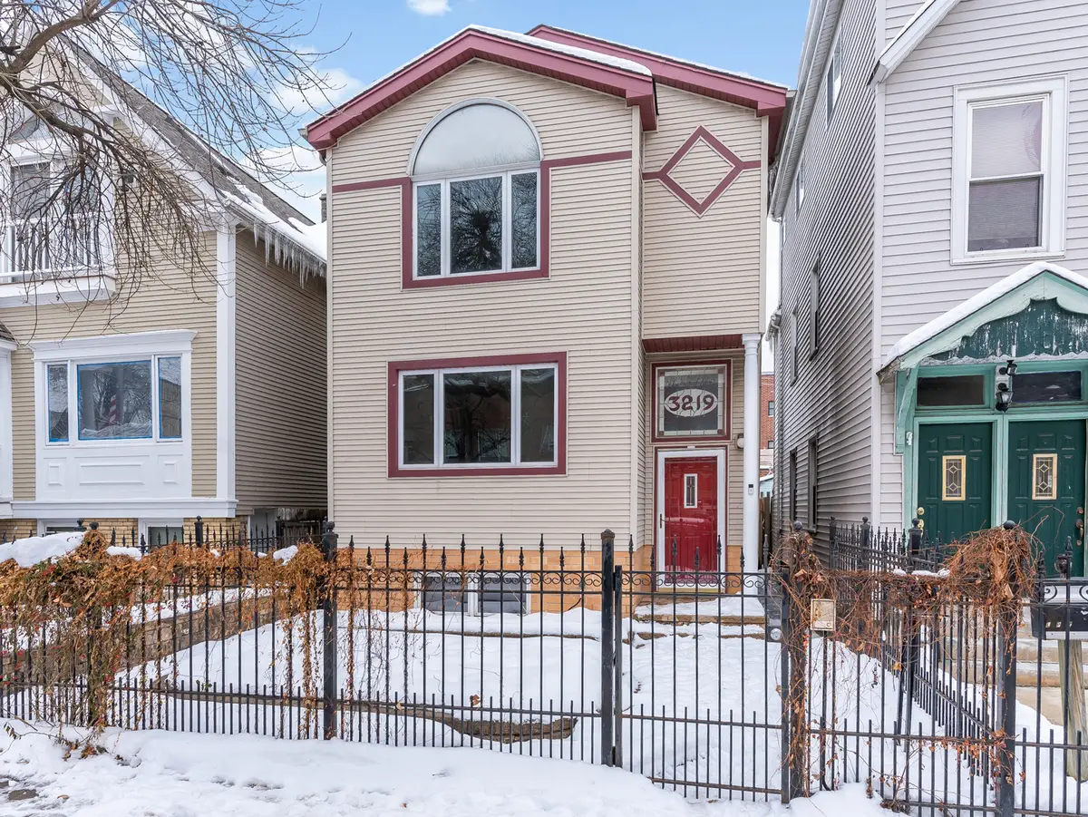 3219 N Richmond Street, Chicago, IL 60618 - Image #1