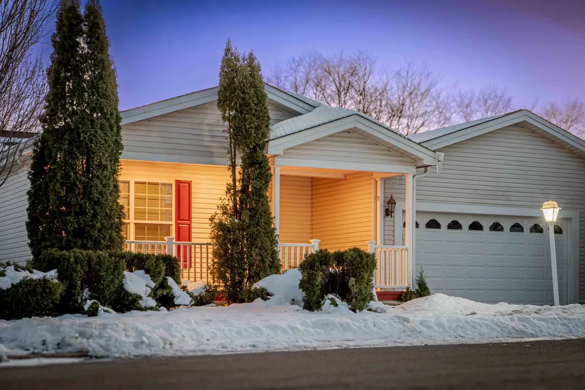 102 Hitching Post Lane, Grayslake, IL 60030 - Image #1