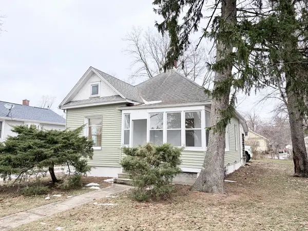 Address Withheld By Seller, Urbana, IL 61801