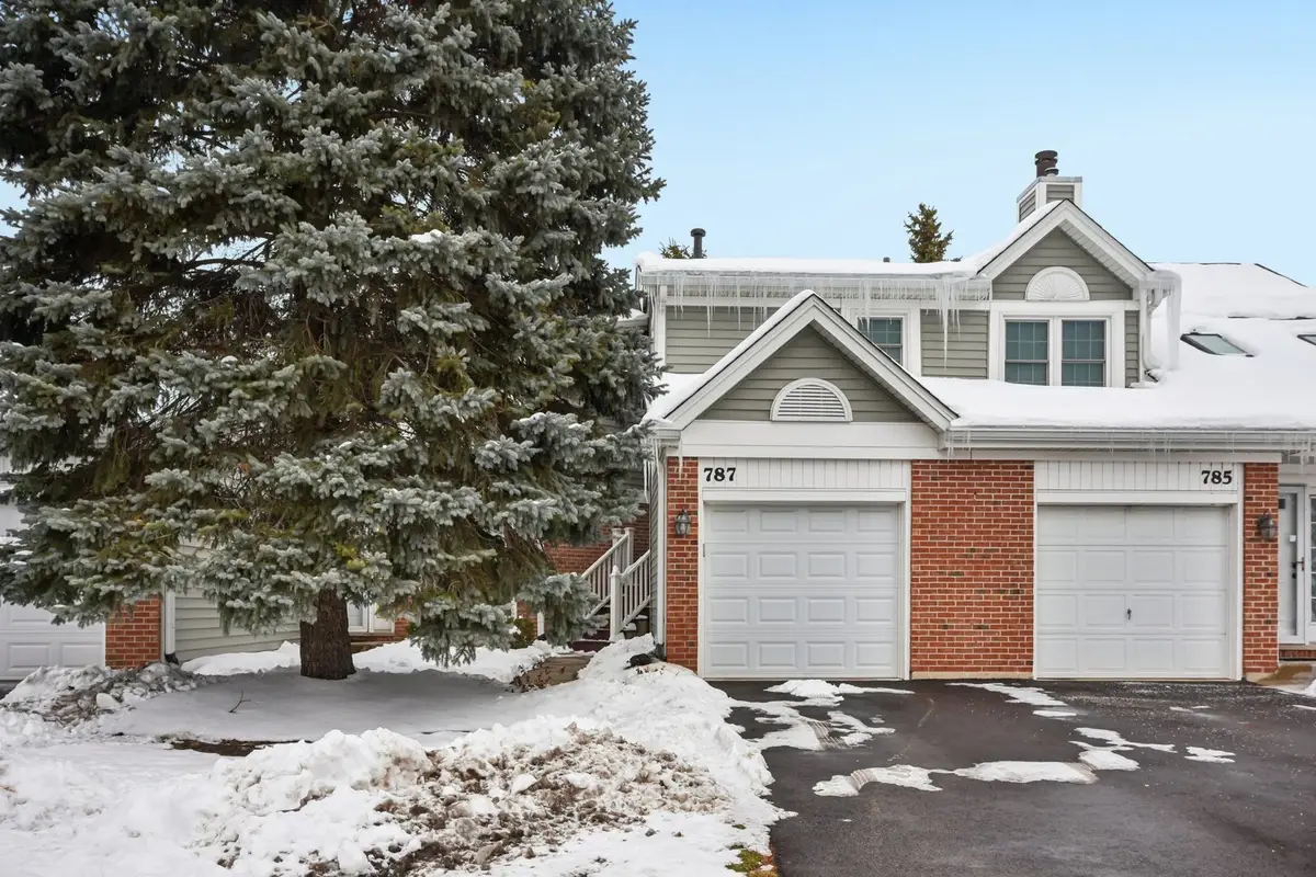 787 Daybreak Lane #787, Carol Stream, IL 60188 - Image #1