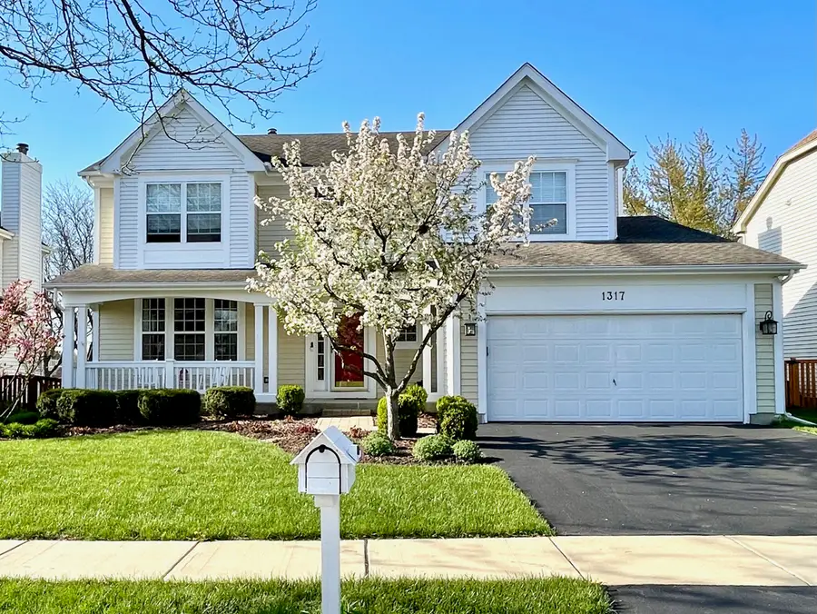 1317 Liverpool Lane, Mundelein, IL 60060 - Image #2