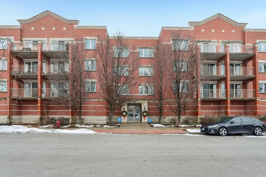 9864 Leland Avenue #309, Schiller Park, IL 60176 - Image #2