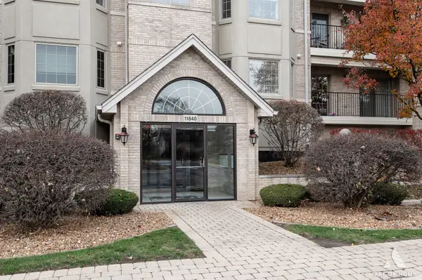 11840 Windemere Court #104, Orland Park, IL 60467