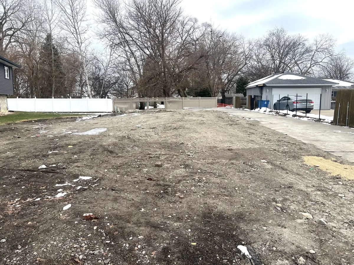 Address Withheld By Seller, Crestwood, IL 60418 - Image #1