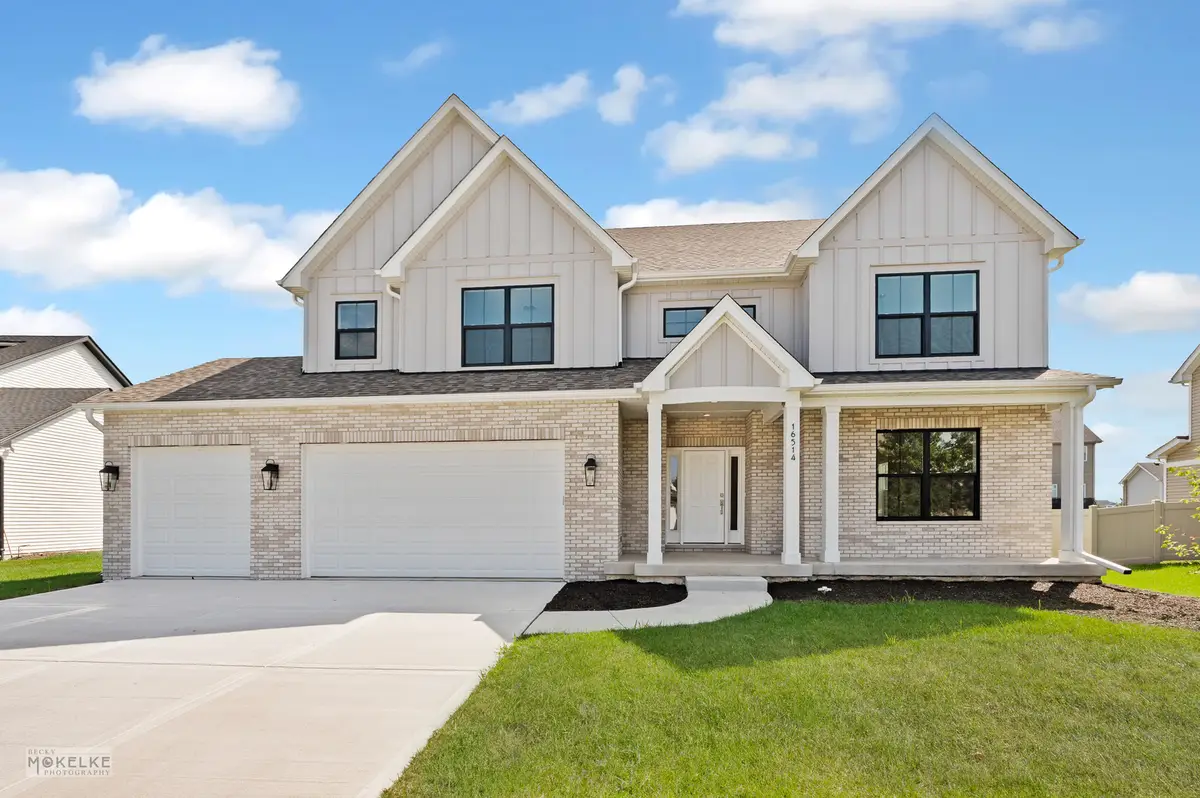 16514 S Mueller Circle, Plainfield, IL 60586 - Image #1