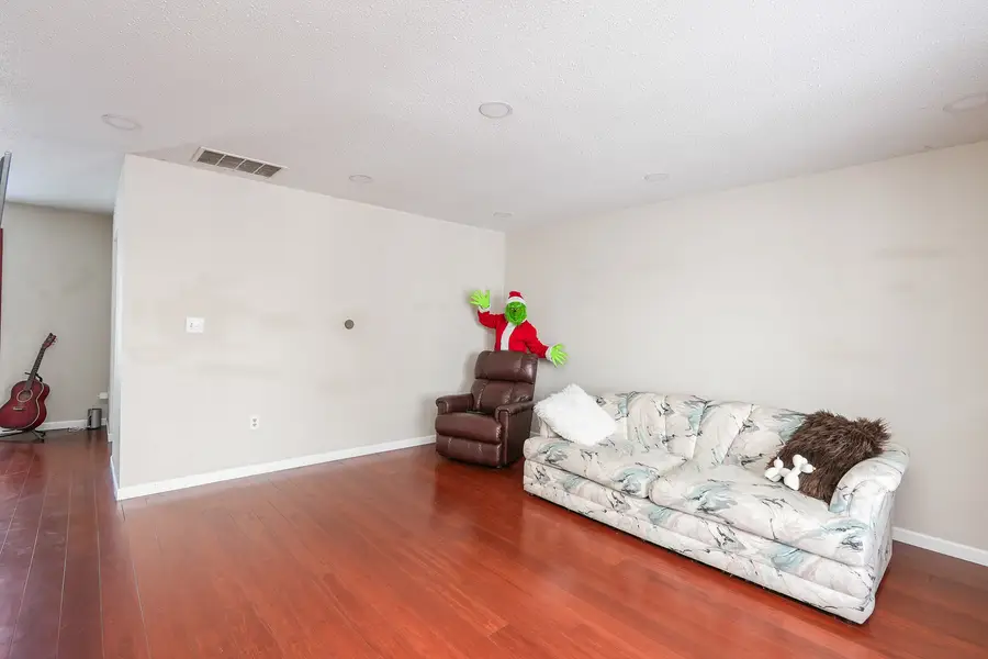 165 E Baker Street, Manteno, IL 60950 - Image #3