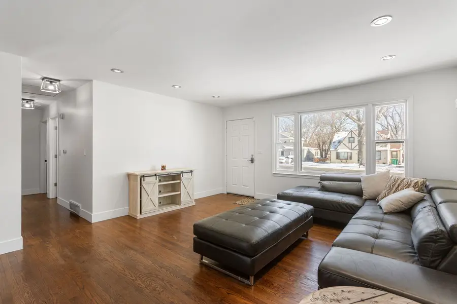 310 N La Londe Avenue, Lombard, IL 60148 - Image #2