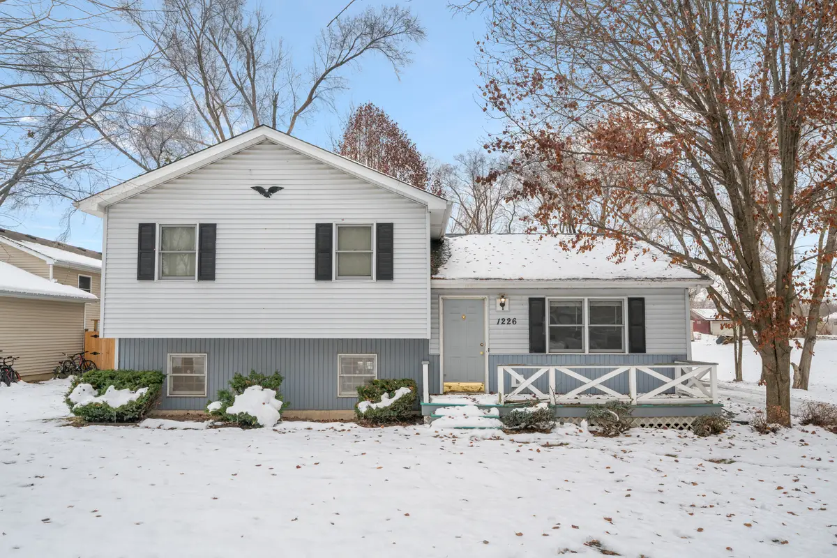 1226 Lakewood Drive, Lake Holiday, IL 60552 - Image #1