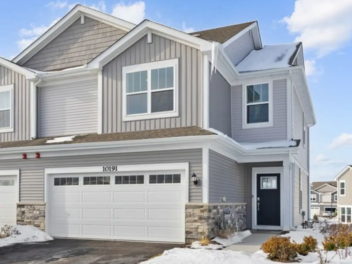 10191 Mcmahon Way, Huntley, IL 60142 - Image #1