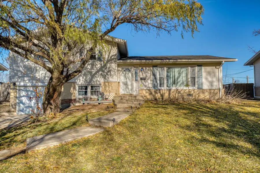 6036 Rob Roy Drive, Oak Forest, IL 60452 - Image #3