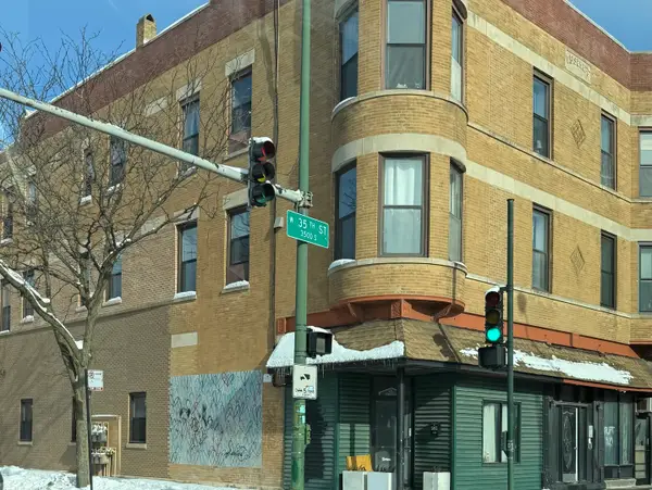 1758 W 35th Street #3R, Chicago, IL 60609