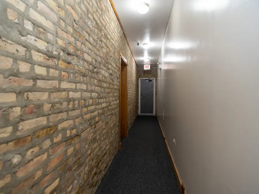 1758 W 35th Street #3R, Chicago, IL 60609 - Image #2