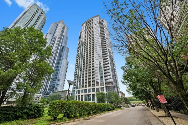 1235 S Prairie Avenue #2101, Chicago, IL 60605