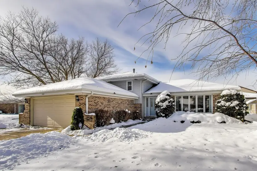 180 N Prairie Drive, Addison, IL 60101 - Image #2