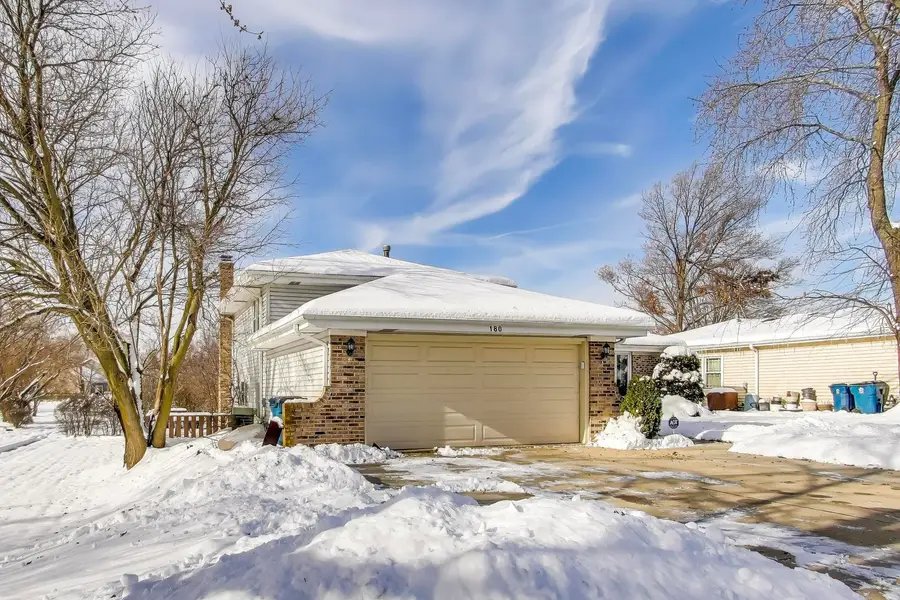 180 N Prairie Drive, Addison, IL 60101 - Image #3