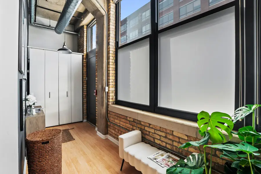 1924 N Hubbard Street #101, Milwaukee, WI 53212 - Image #2