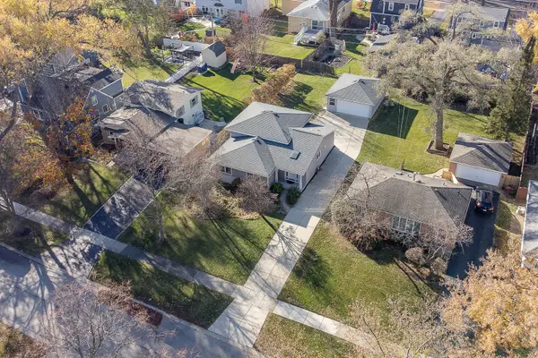 526 S Benton Street, Palatine, IL 60067