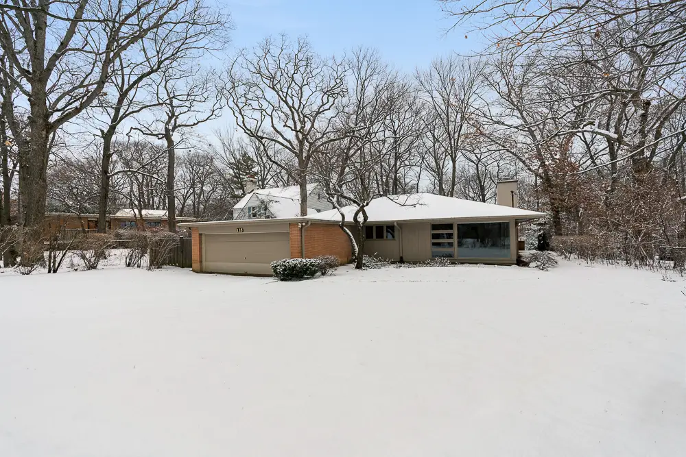 135 Lakewood Place, Highland Park, IL 60035 - Image #1