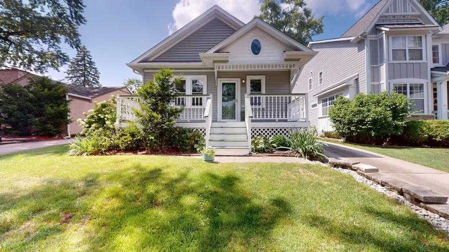 4512 Saratoga Avenue, Downers Grove, IL 60515 - Image #2