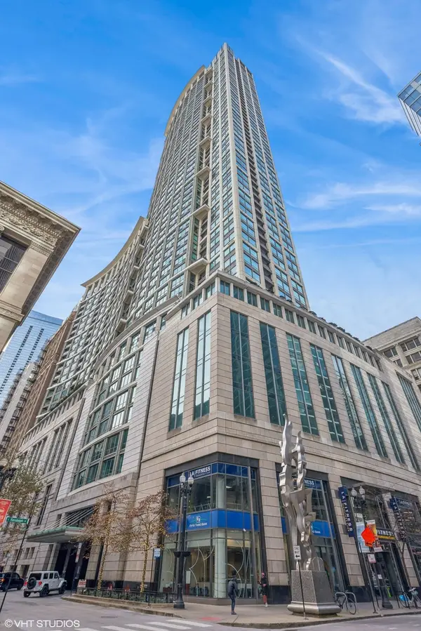 130 N Garland Court #1406, Chicago, IL 60602