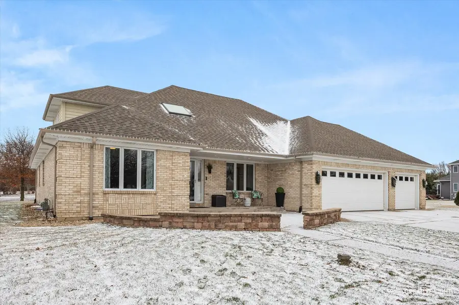 11039 Royal Porthcawl Drive, Naperville, IL 60564 - Image #3