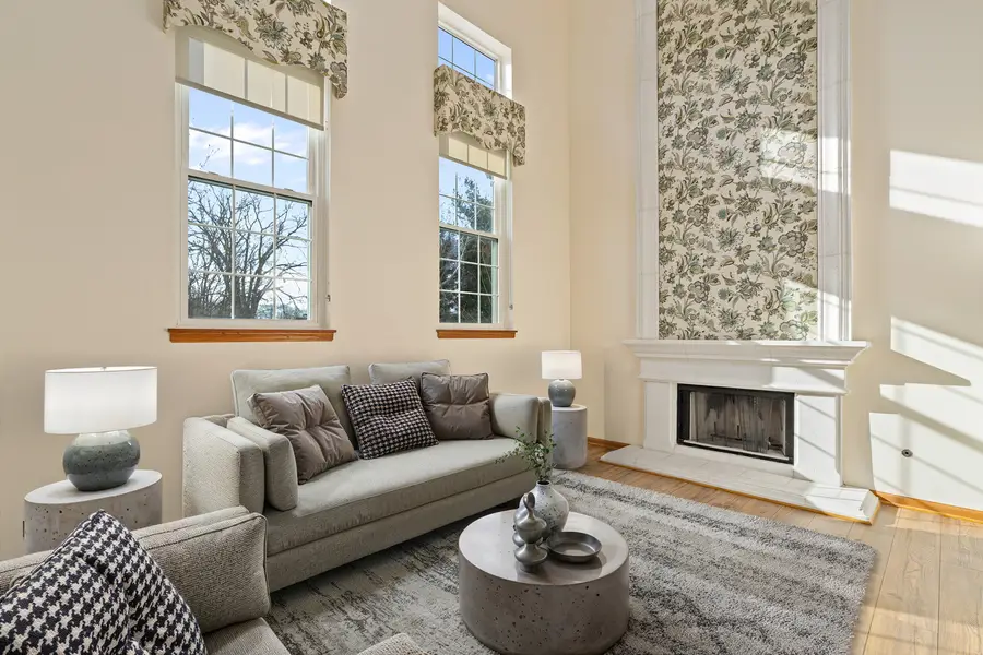 178 Mistwood Lane, North Aurora, IL 60542 - Image #2