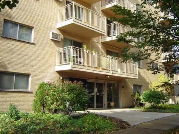 115 Marengo Avenue #403, Forest Park, IL 60130