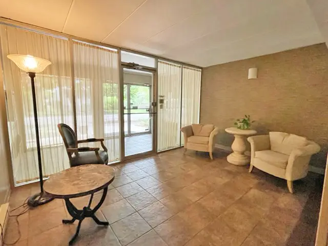 115 Marengo Avenue #403, Forest Park, IL 60130 - Image #3