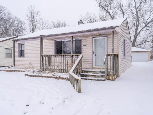 4005 N Park Street, Westmont, IL 60559