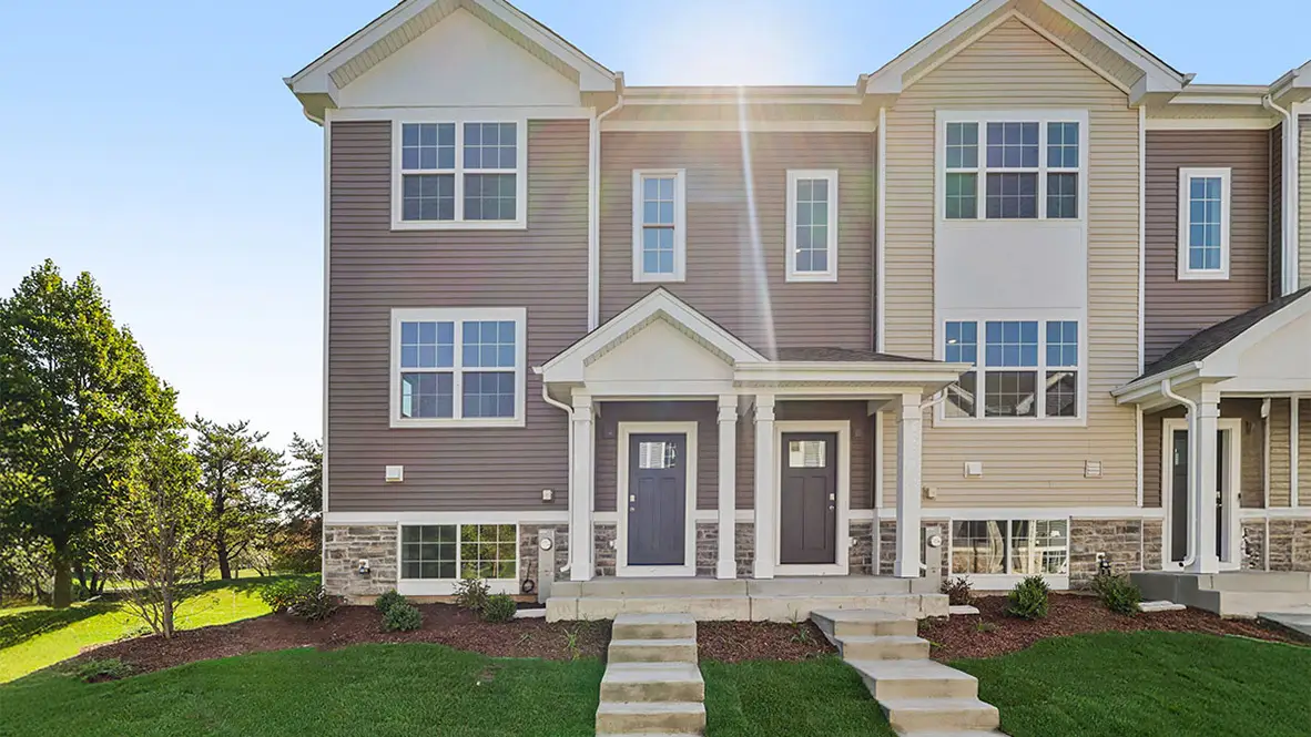 915 Briar Glen Court, Hampshire, IL 60140 - Image #1