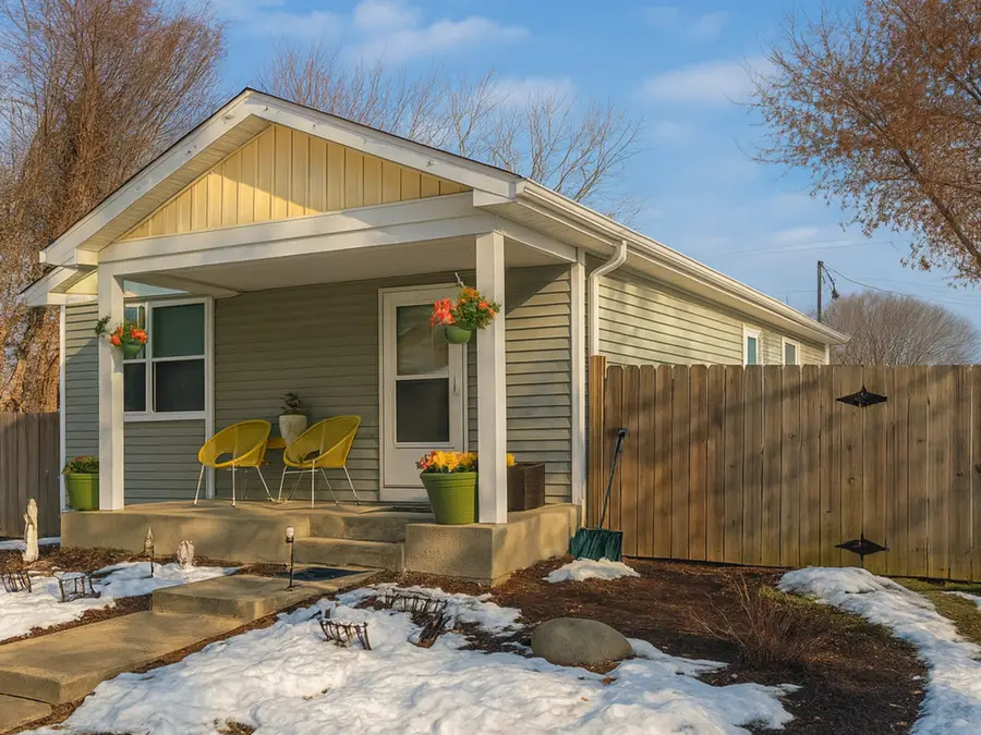 1223 Greenfield Avenue, Waukegan, IL 60085 - Image #2