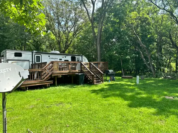 2795 E 28th Lot 327 Road, Seneca, IL 61360