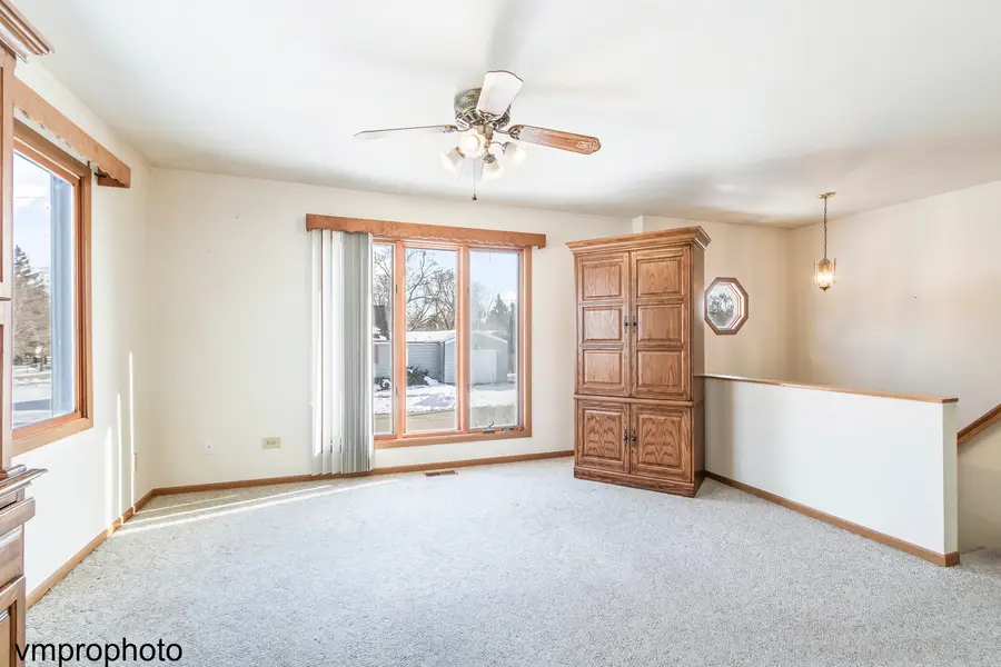 37440 N Lake Shore Drive, Lake Villa, IL 60046 - Image #3
