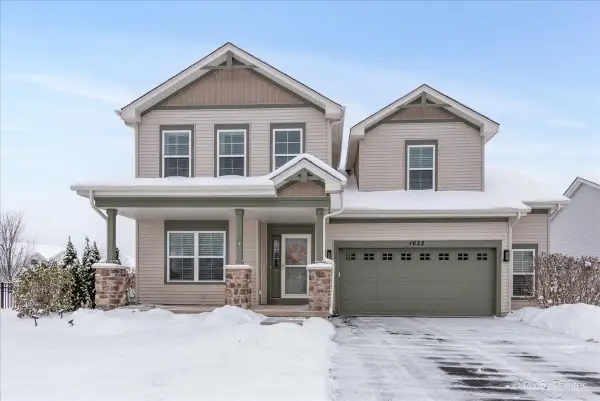 1622 Fairfield Drive, Elburn, IL 60119