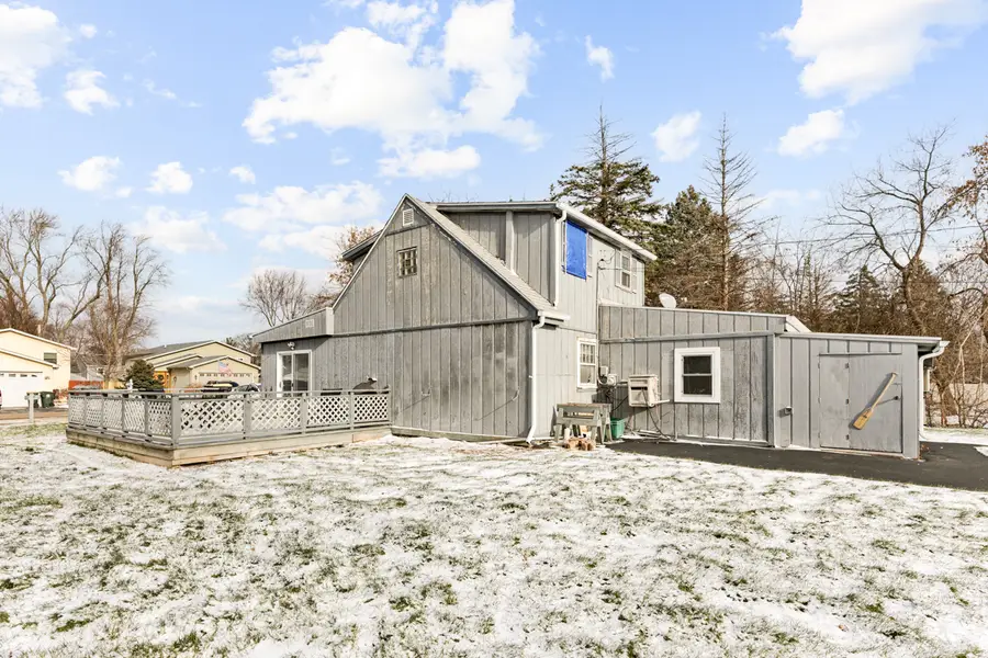 335 E Lake Park Avenue, Round Lake Beach, IL 60073 - Image #2