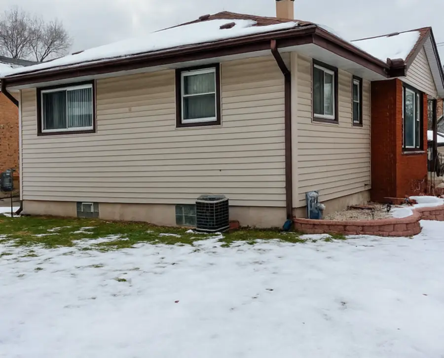 214 Eastgate Avenue, Chicago Heights, IL 60411 - Image #3