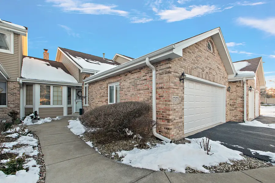 17273 Lakebrook Drive, Orland Park, IL 60467 - Image #2