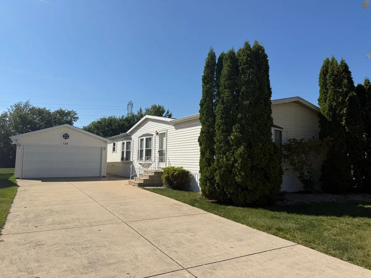 129 Hibiscus Circle, Matteson, IL 60443 - Image #1