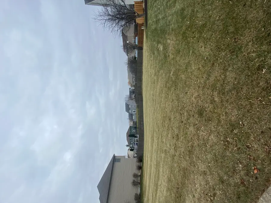 5270 Greenshire Circle, Lake In The Hills, IL 60156 - Image #3