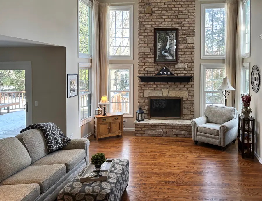 3740 Caine Drive, Naperville, IL 60564 - Image #2