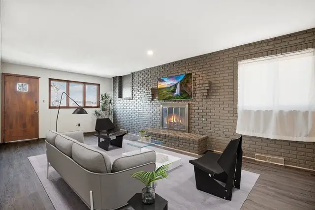 6430 Ellsworth Place, Merrillville, IN 46410 - Image #3