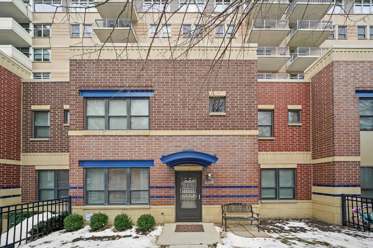 1159 N Cambridge Avenue #3, Chicago, IL 60610 - #1