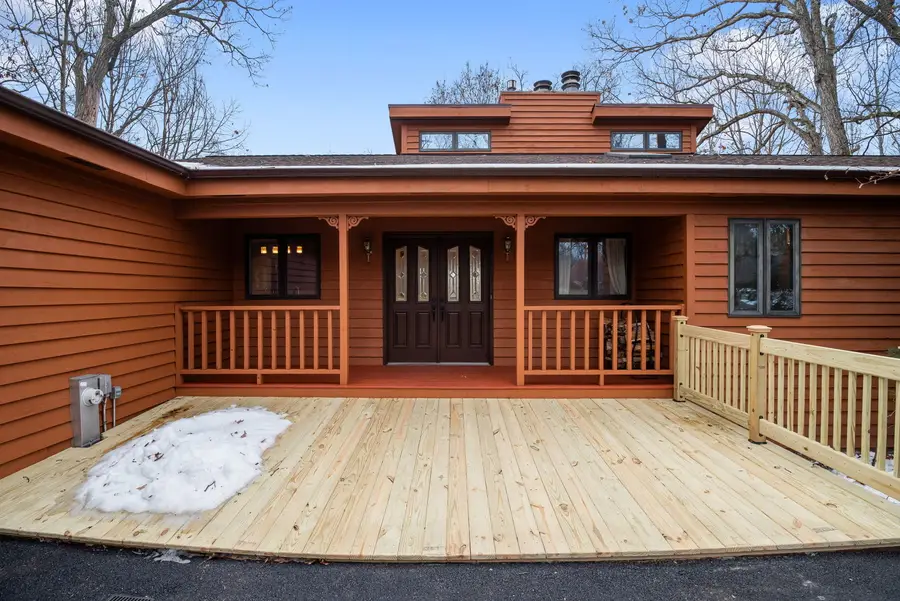 1606 W August Lane, McHenry, IL 60051 - Image #2