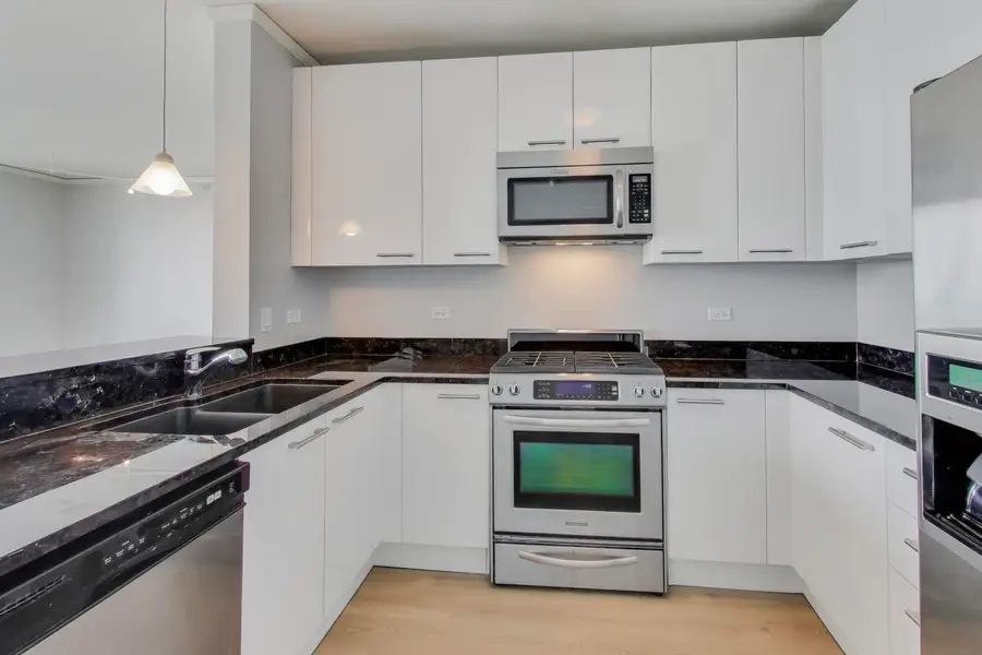 225 N Columbus Drive #7203, Chicago, IL 60601 - Image #2