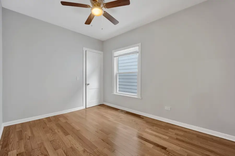 7825 S Ingleside Avenue, Chicago, IL 60619 - Image #3