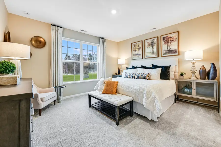 393 S Constitution Drive, Aurora, IL 60506 - Image #3