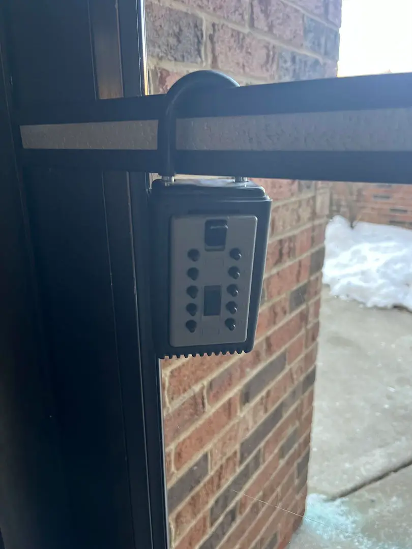 5515 Cromwell Lane #M2, Oak Forest, IL 60452 - Image #3