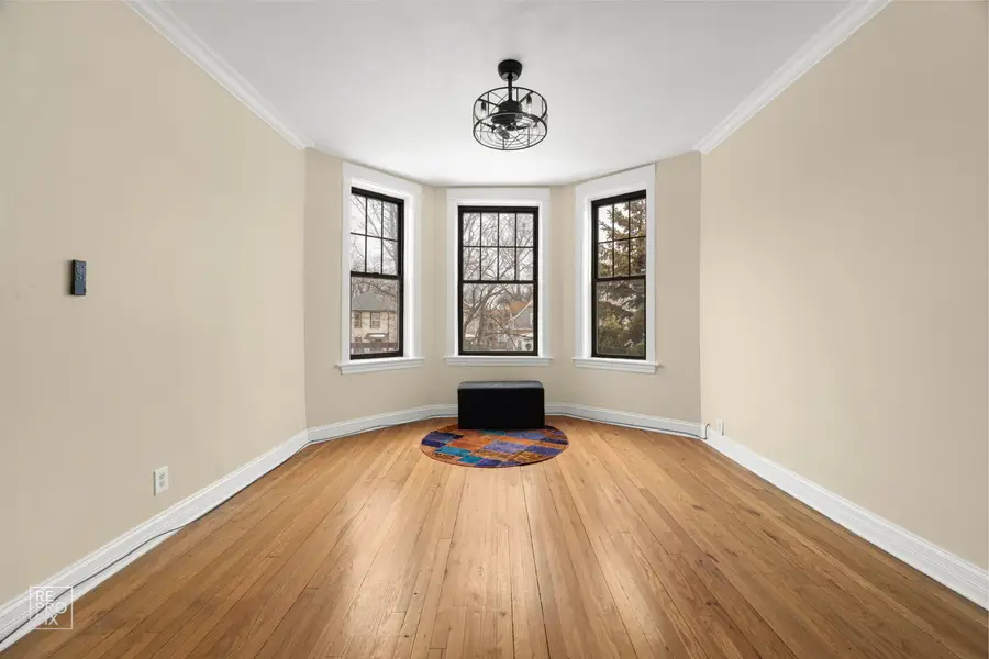 1847 W Touhy Avenue, Chicago, IL 60626 - Image #2